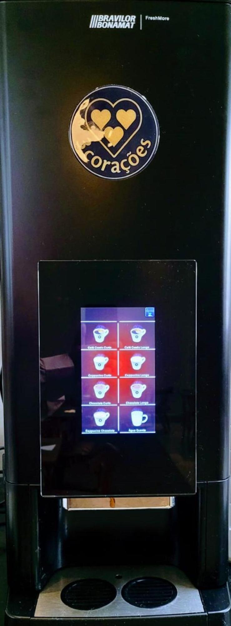 Hotel Inter Cuiaba Exteriér fotografie A touchscreen on a coffee machine