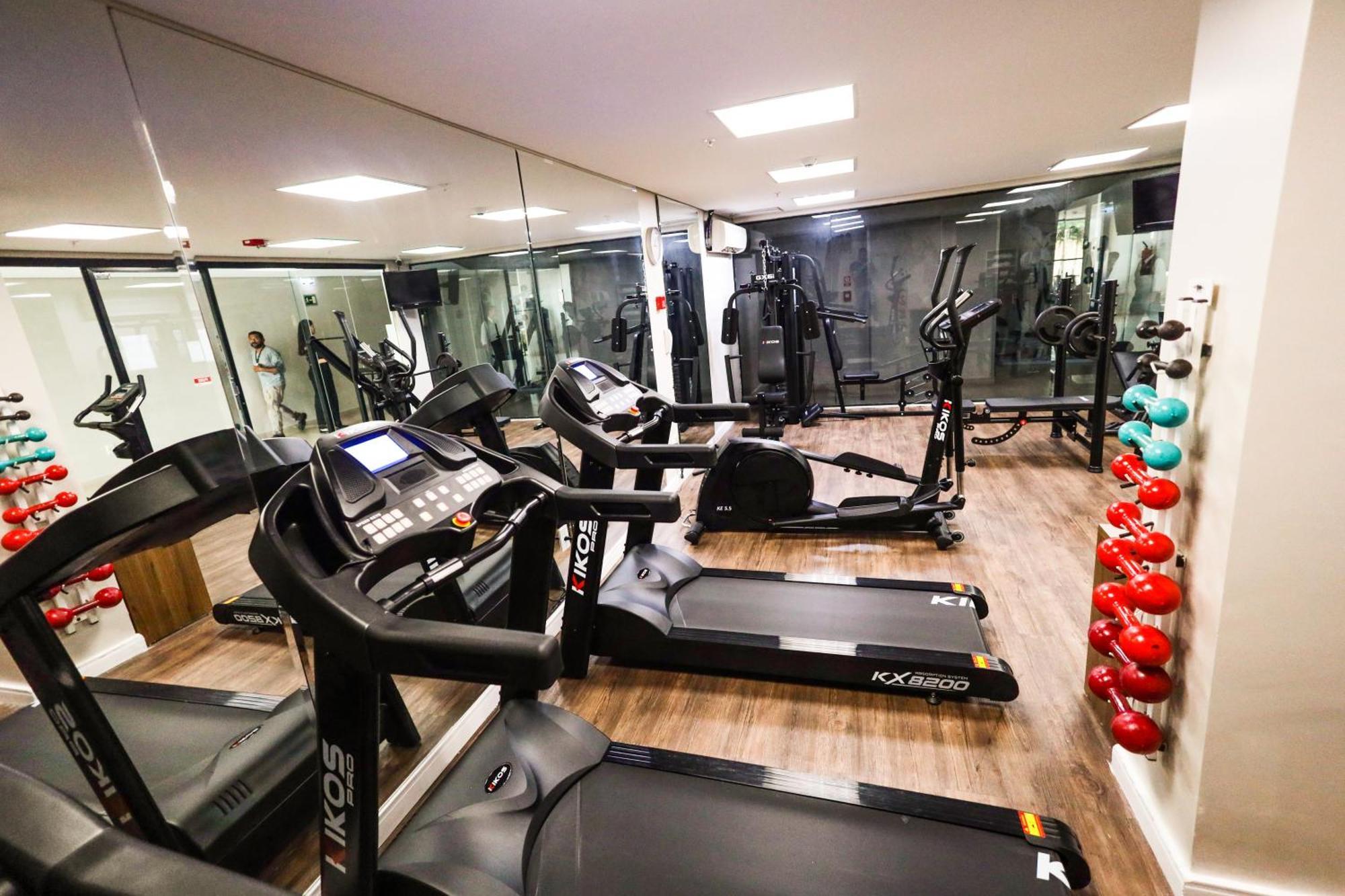 Hotel Inter Cuiaba Exteriér fotografie The gym at the hotel
