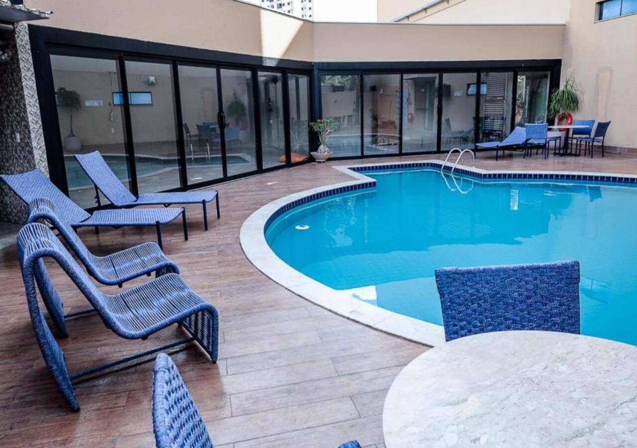 Hotel Inter Cuiaba Exteriér fotografie Swimming pool at the hotel