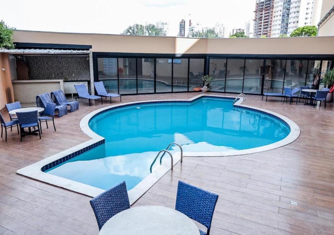 Hotel Inter Cuiaba Exteriér fotografie Swimming pool