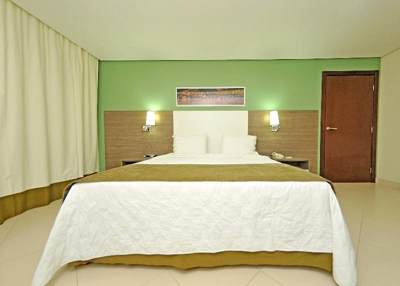 Hotel Inter Cuiaba Exteriér fotografie A bedroom
